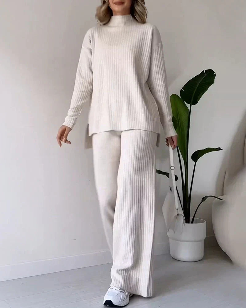 Clara – Cozy Turtleneck Two-Piece Set