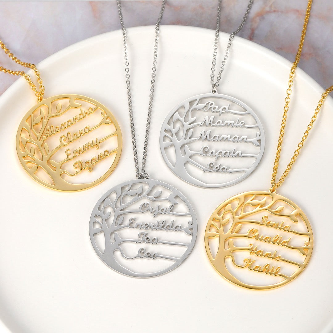 Marie – Family Tree Necklace with Engraving