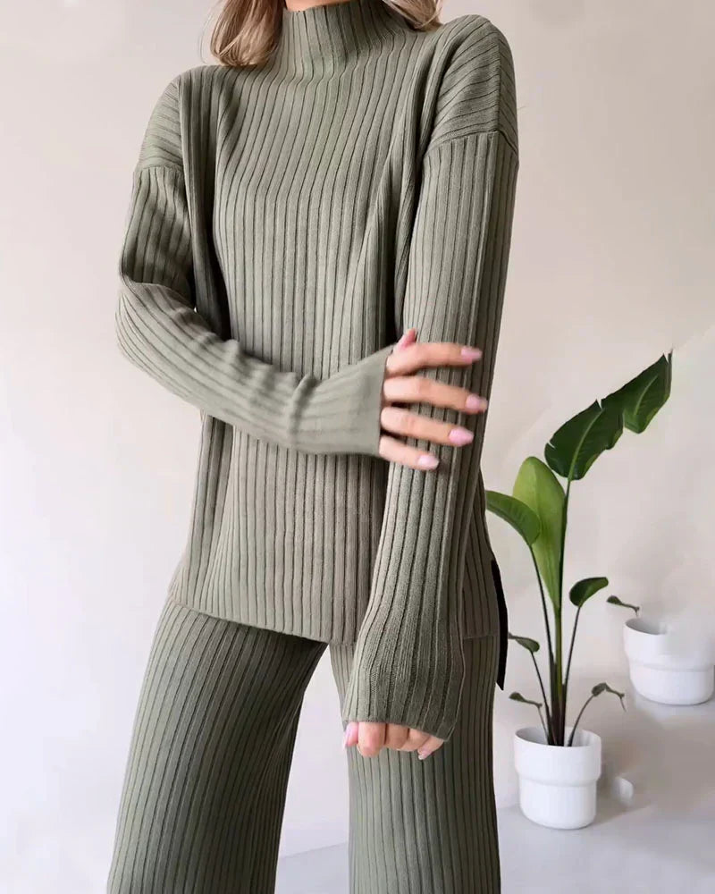 Clara – Cozy Turtleneck Two-Piece Set