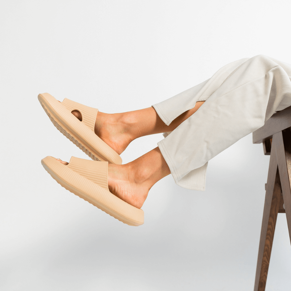 Betty – Women's Original Cozy Slippers