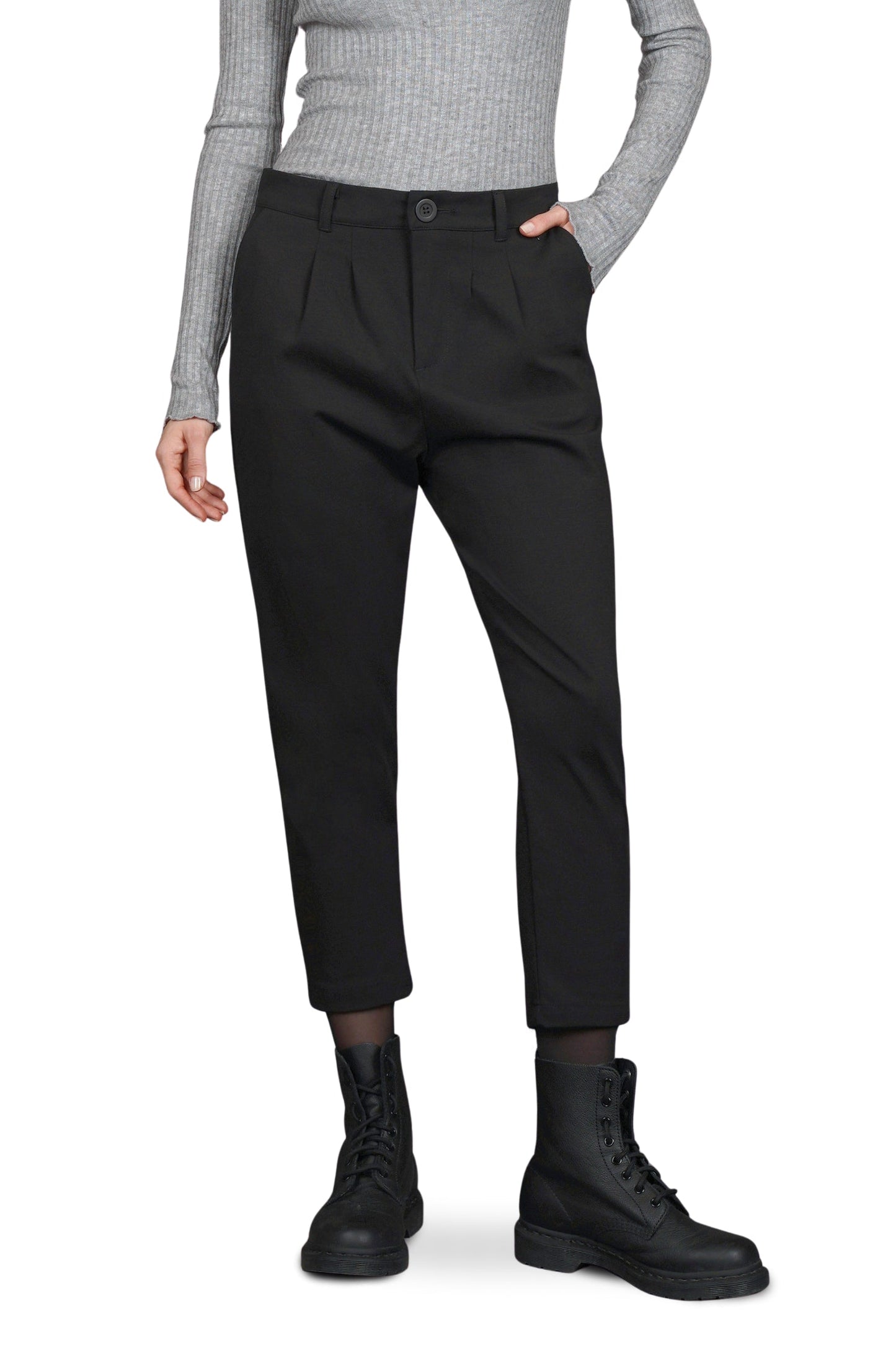 Audrey – Women's Cropped Tapered Trousers