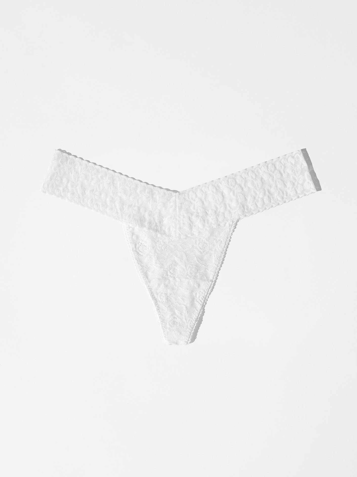 Caroline – Women's Elegant & Comfortable Lace Thong For A Delicate Look