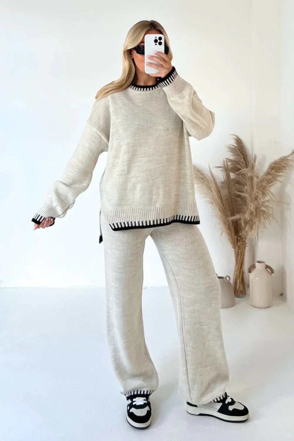 Sophia – Women's Two-Piece Knit Lounge Set with Contrast Trim and Oversized Fit