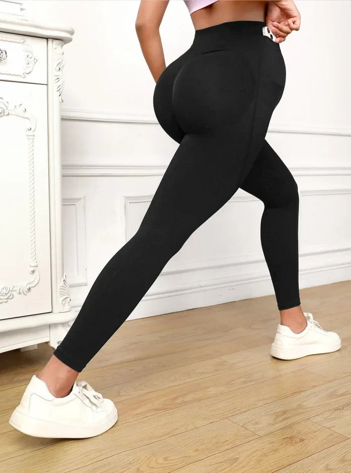 Nicole – Stretchy Maternity Leggings for Women with Supportive Waistband and Comfortable Fit Throughout Pregnancy