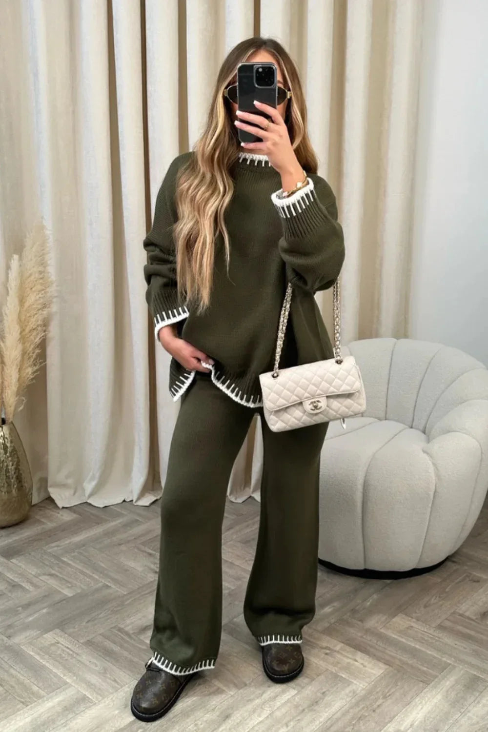 Sophia – Women's Two-Piece Knit Lounge Set with Contrast Trim and Oversized Fit