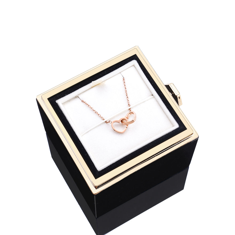 Sue – Women's Eternal Rose Box with Engraved Necklace