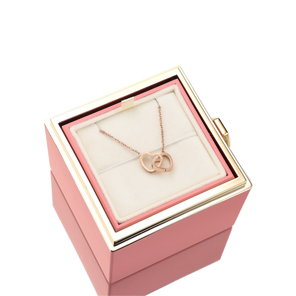 Sue – Women's Eternal Rose Box with Engraved Necklace