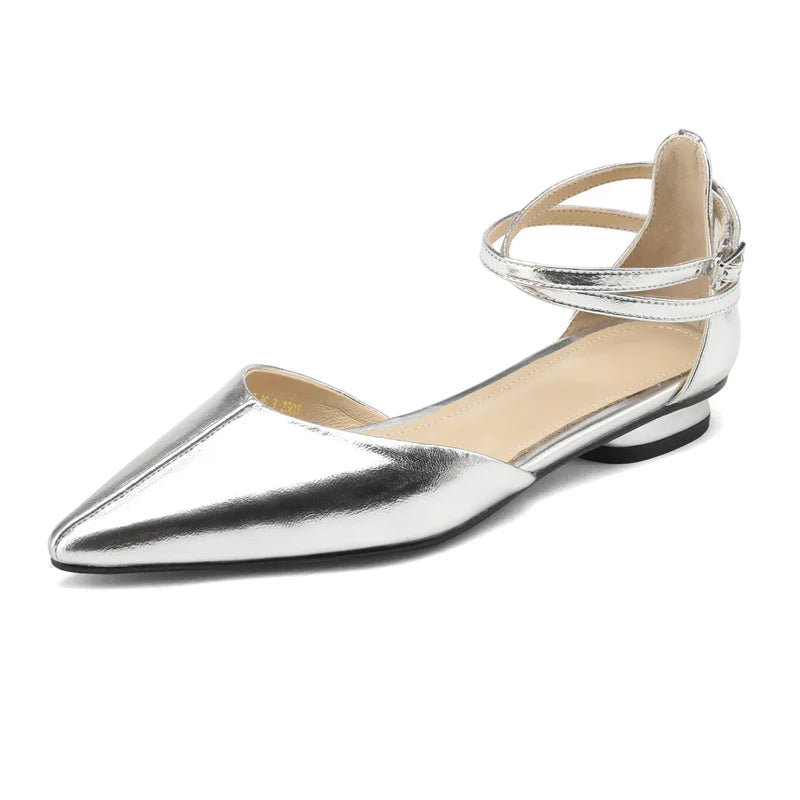 Dorothea - Flats with pointed toe