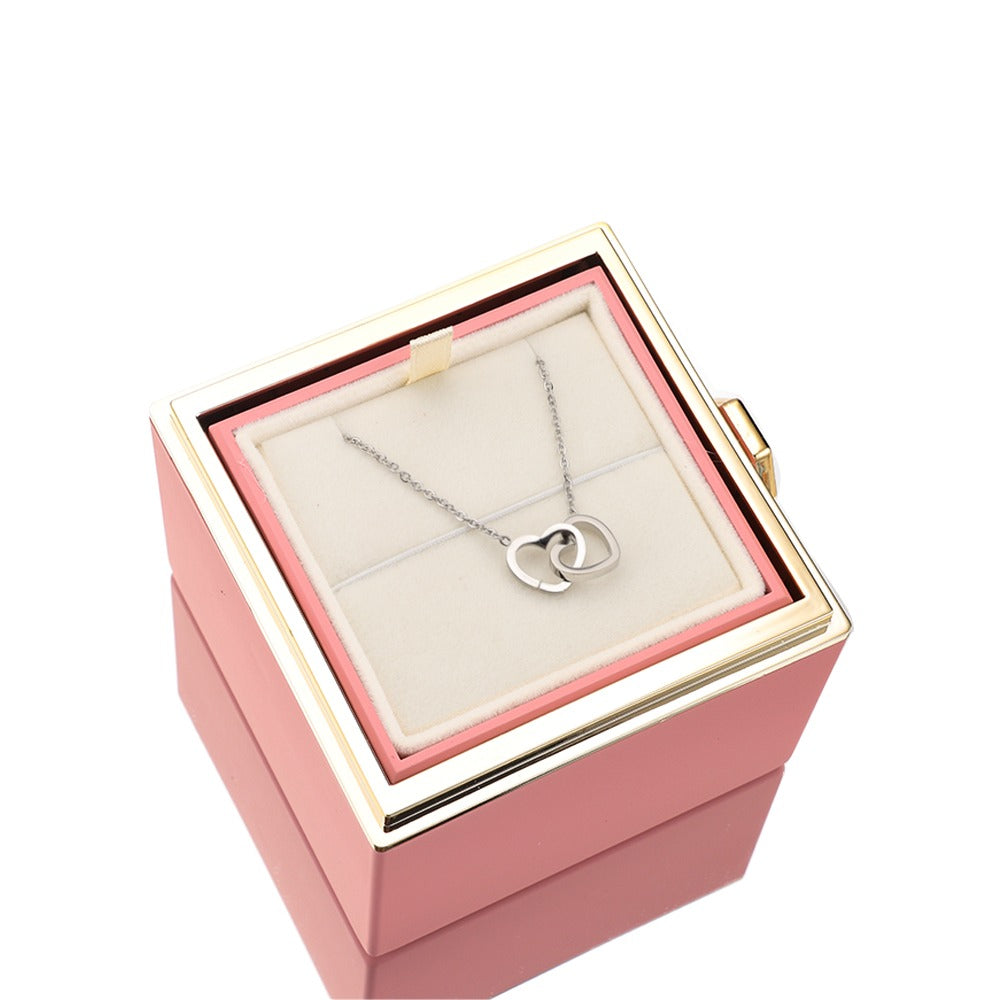 Sue – Women's Eternal Rose Box with Engraved Necklace